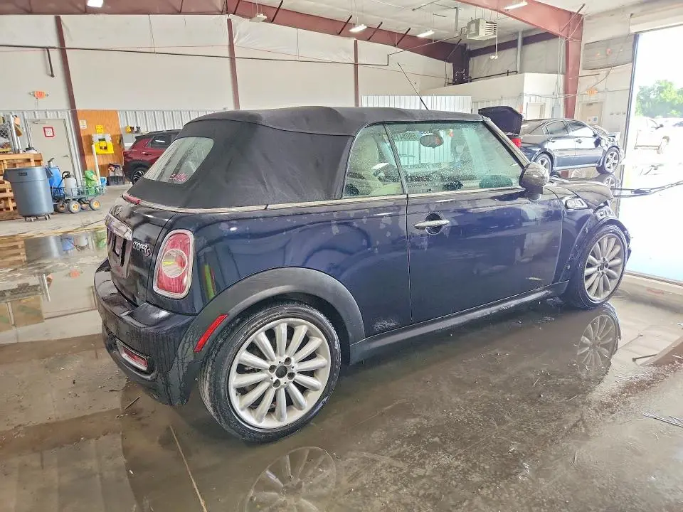 2013 MINI COOPER S  