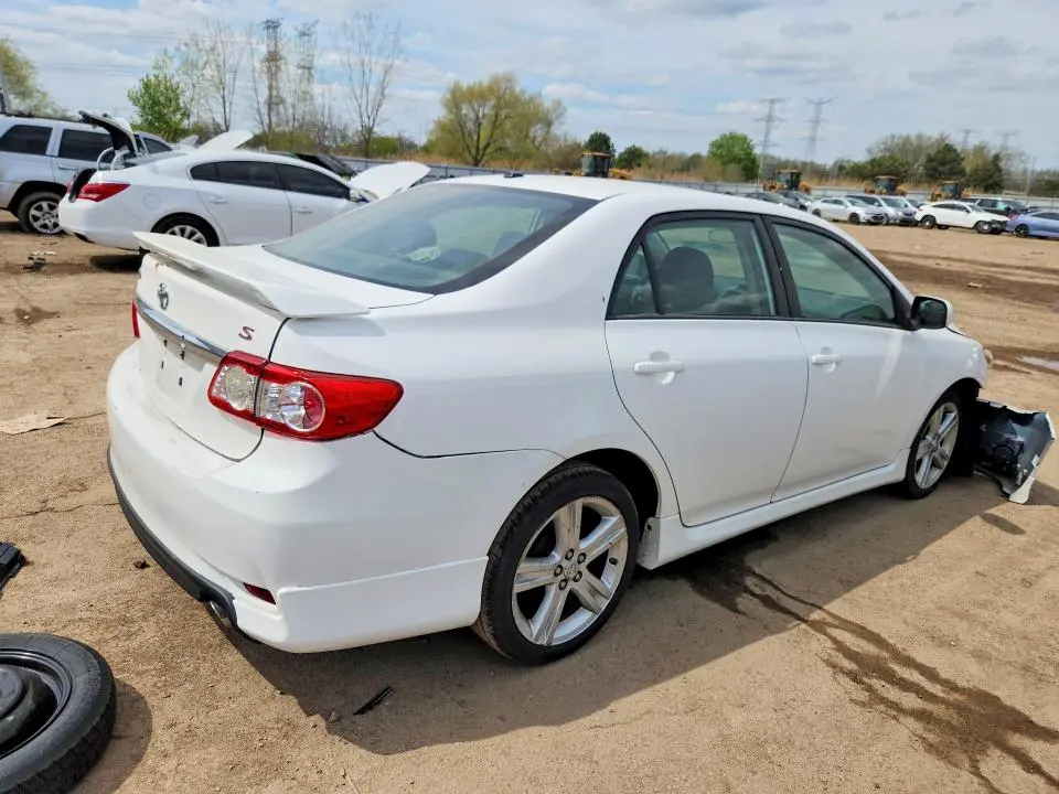2013 TOYOTA COROLLA S  