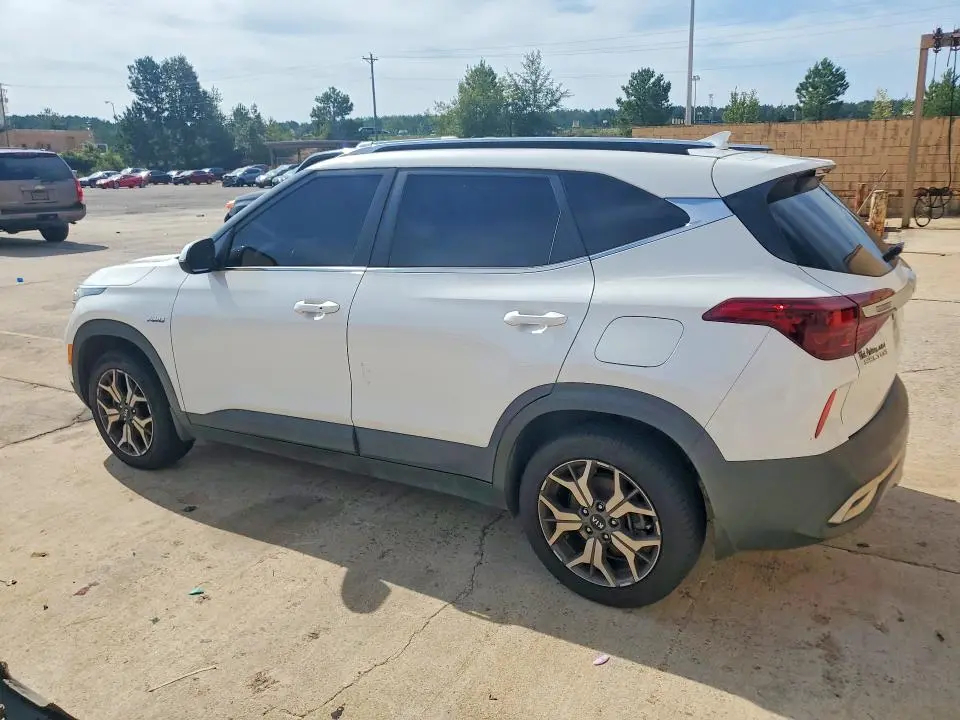 2021 KIA SELTOS EX  