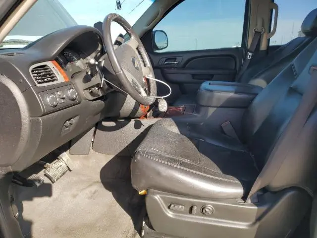 2010 CHEVROLET SUBURBAN K1500 LTZ  