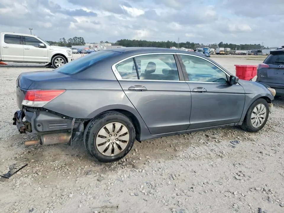 2010 HONDA ACCORD LX  