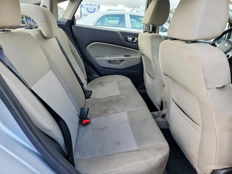 2015 FORD FIESTA SE  
