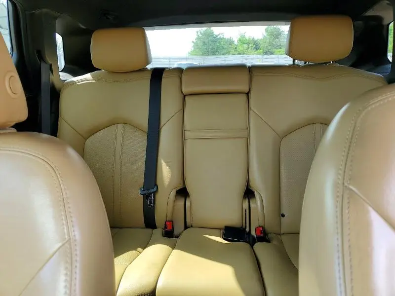 2015 CADILLAC SRX LUXURY COLLECTION  