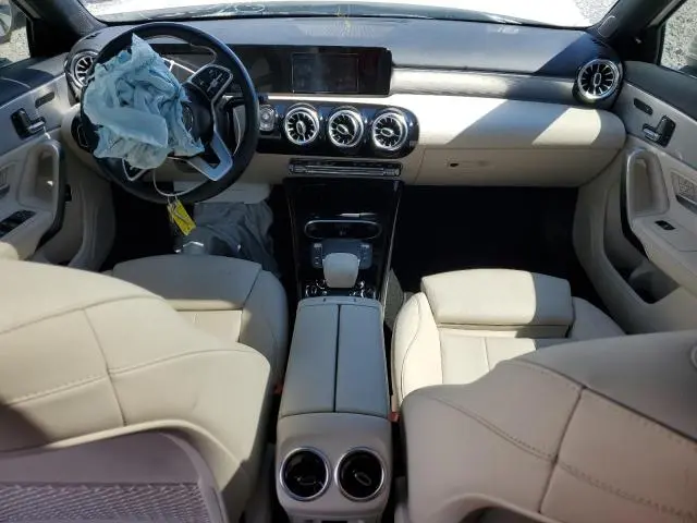 2021 MERCEDES-BENZ A 220  