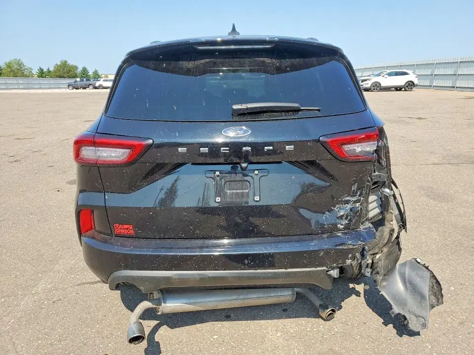 2024 FORD ESCAPE ST LINE  