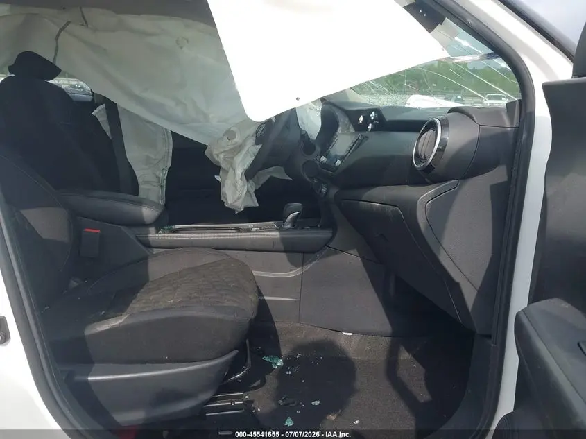 2022 NISSAN KICKS SV XTRONIC CVT