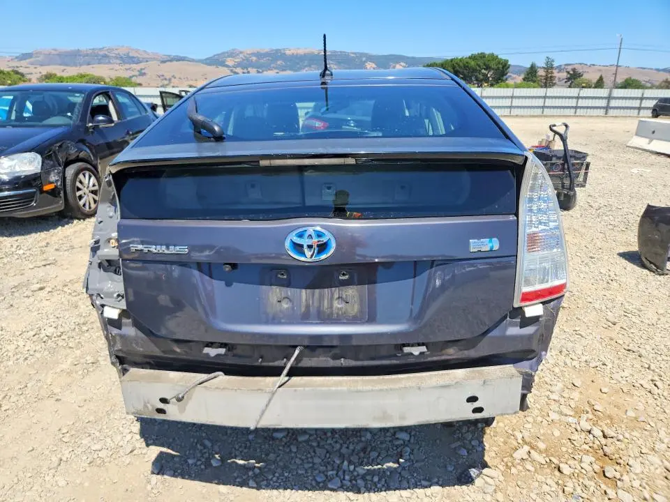 2010 TOYOTA PRIUS II  