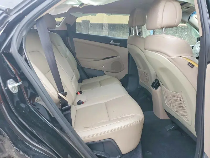 2018 HYUNDAI TUCSON SEL PLUS  