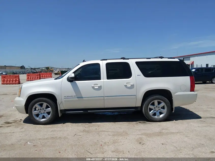 2010 GMC YUKON XL 1500 SLT