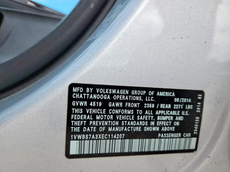 2014 VOLKSWAGEN PASSAT SE  
