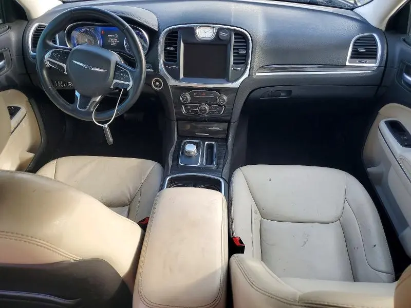 2015 CHRYSLER 300 LIMITED  