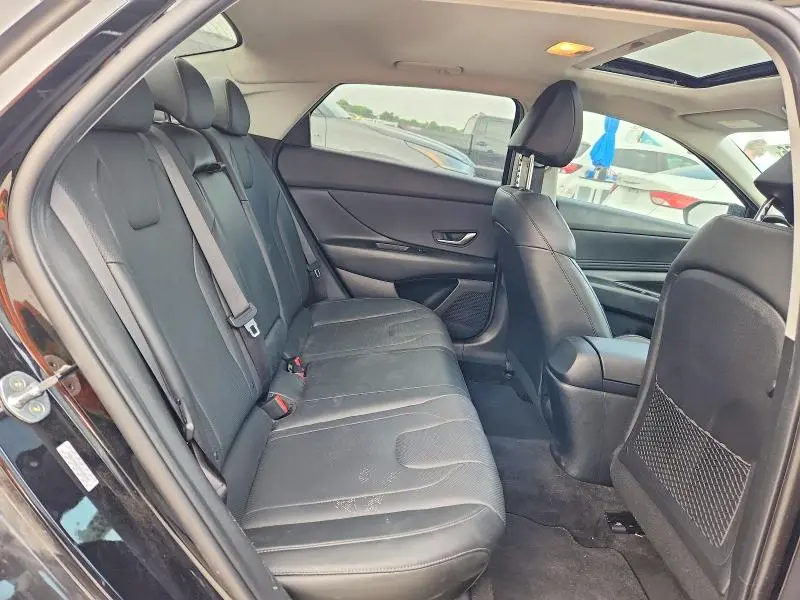 2023 HYUNDAI ELANTRA LIMITED  