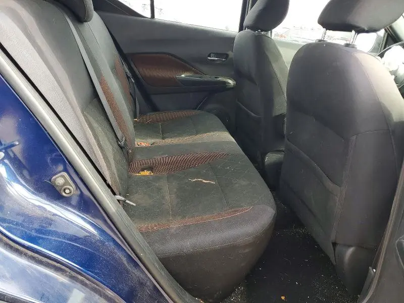 2019 NISSAN KICKS SR  