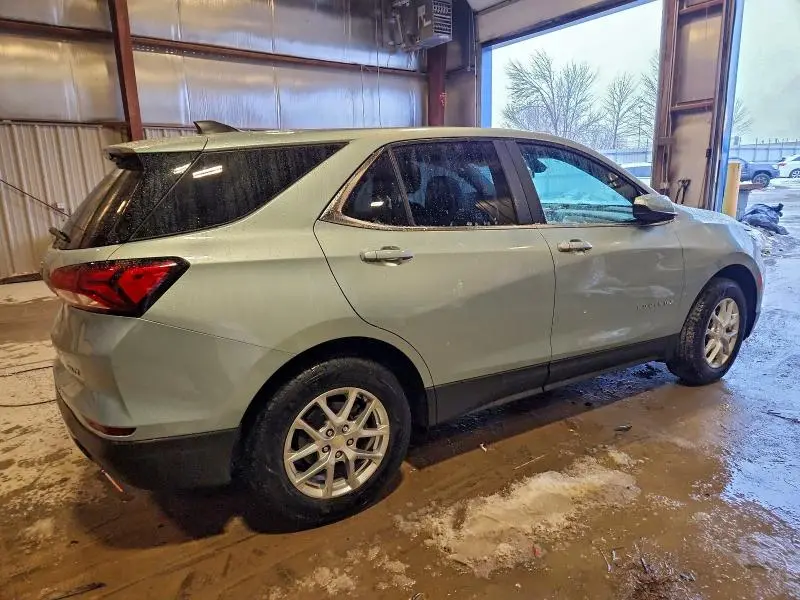 2022 CHEVROLET EQUINOX LT  