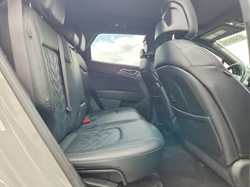 2024 KIA SPORTAGE X LINE  