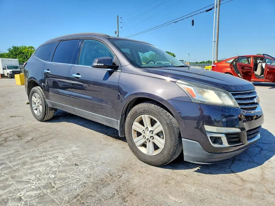 2014 CHEVROLET TRAVERSE LT  