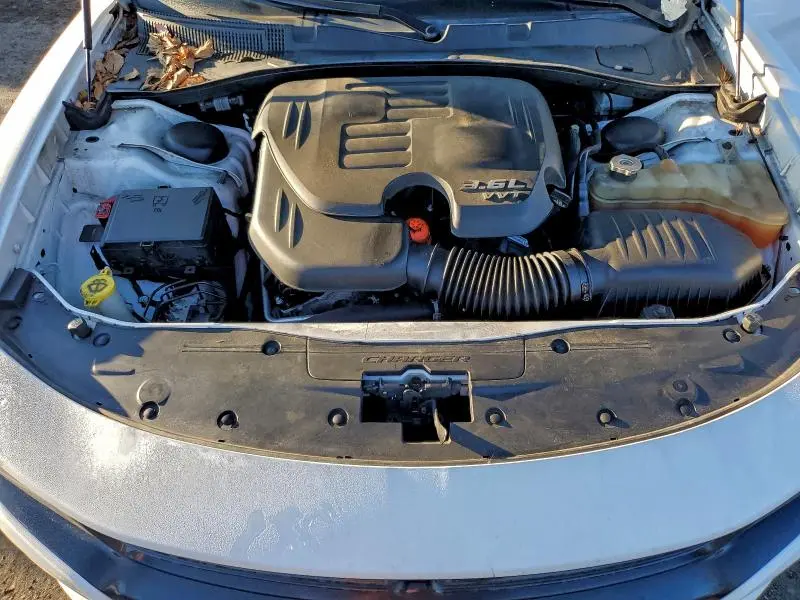 2016 DODGE CHARGER SXT  