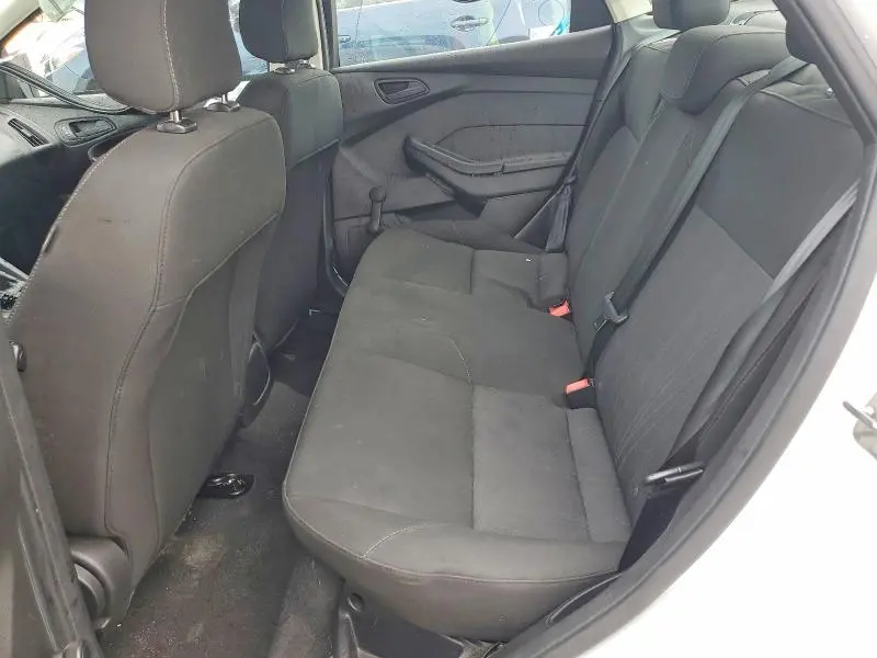 2015 FORD FOCUS S  