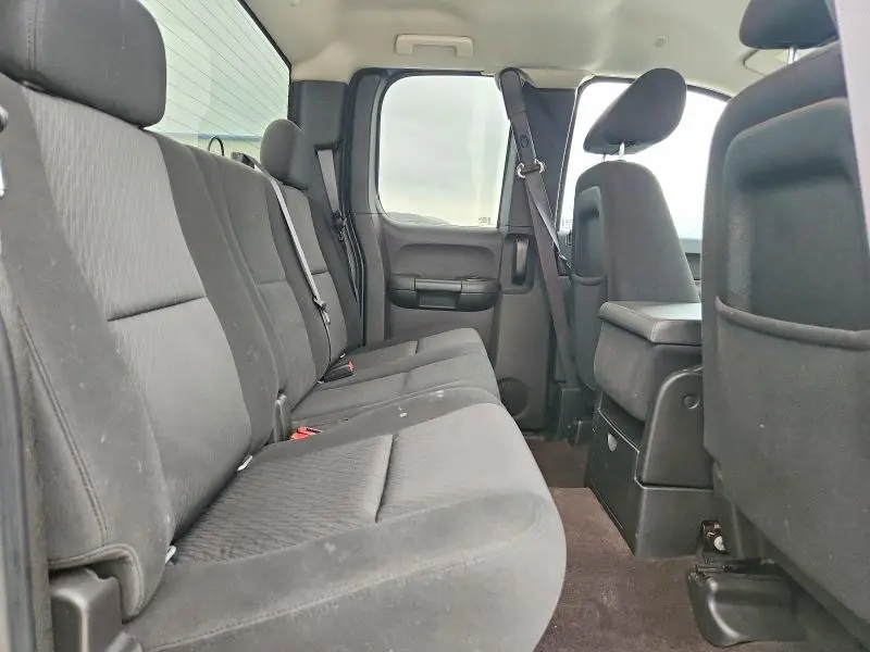 2011 CHEVROLET SILVERADO C1500 LT  