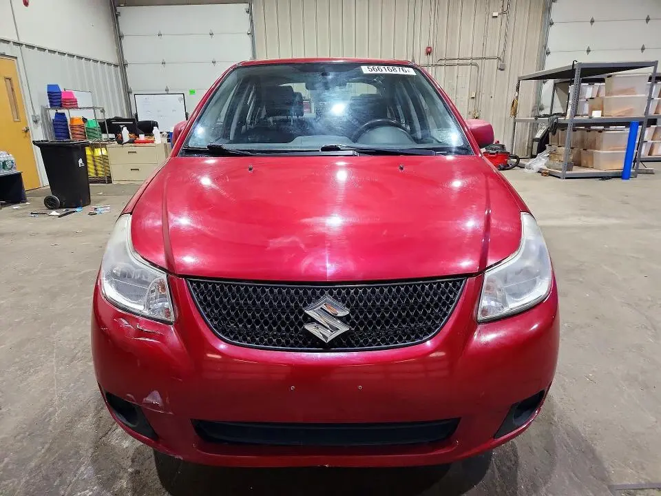 2012 SUZUKI SX4 LE  