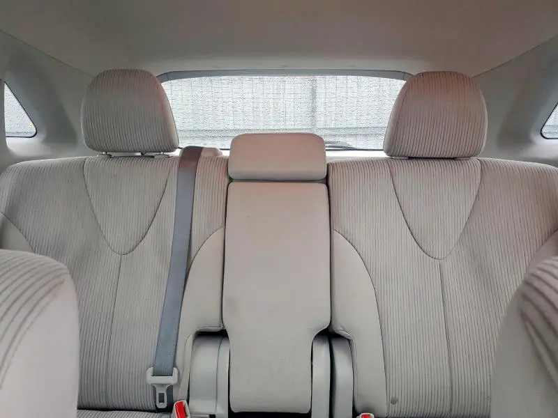 2015 TOYOTA VENZA LE  