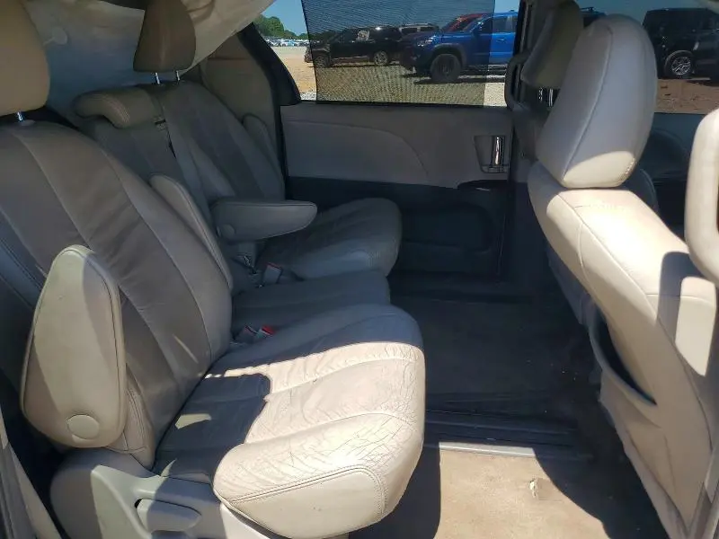 2012 TOYOTA SIENNA XLE 8-PASSENGER  