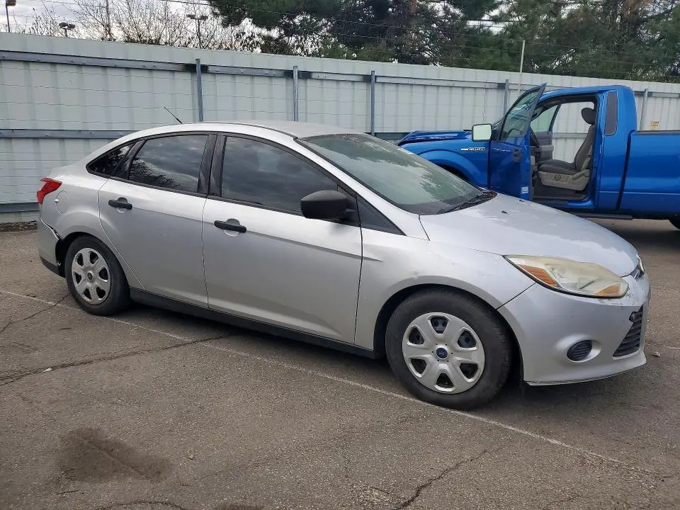 2014 FORD FOCUS S  
