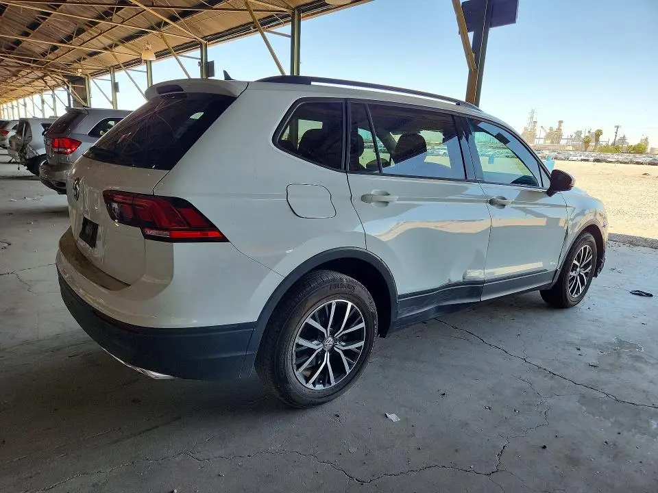 2021 VOLKSWAGEN TIGUAN S  