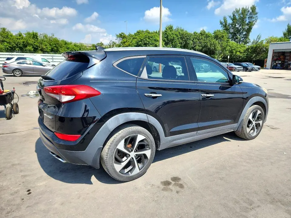 2016 HYUNDAI TUCSON LIMITED  