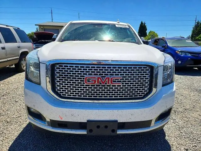 2016 GMC YUKON XL DENALI  
