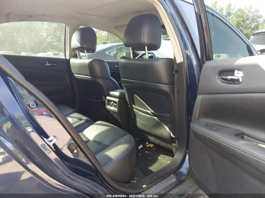 2013 NISSAN MAXIMA 3.5 SV