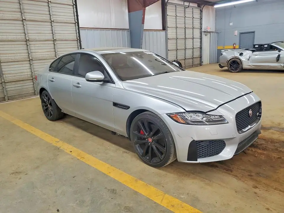 2018 JAGUAR XF S  