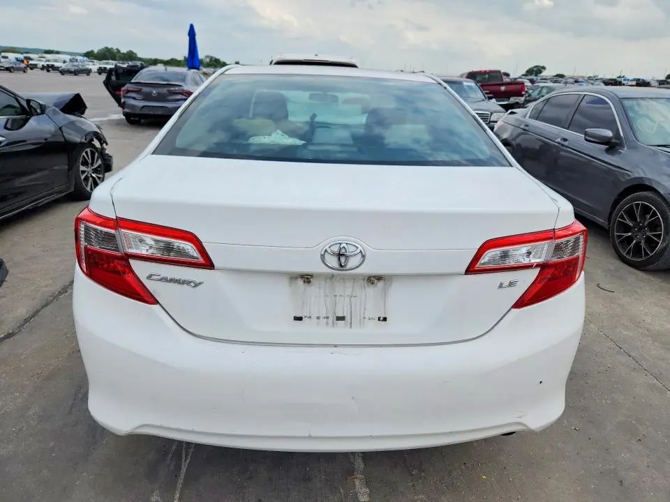 2012 TOYOTA CAMRY LE  