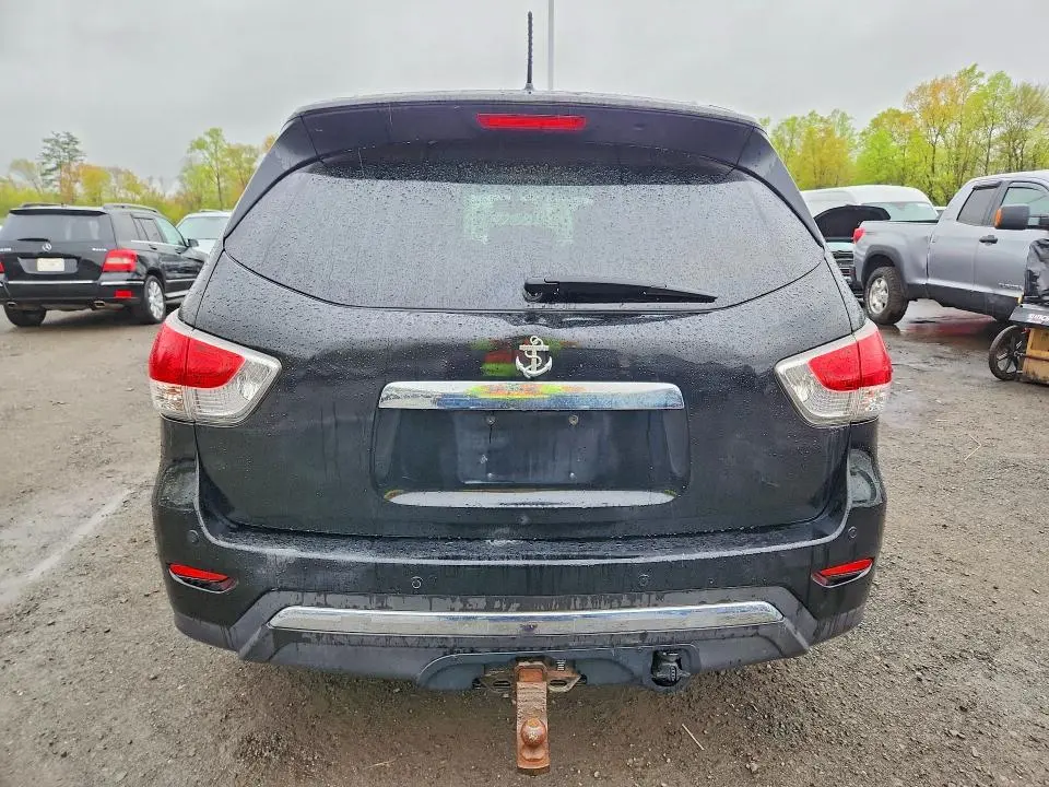 2014 NISSAN PATHFINDER S  