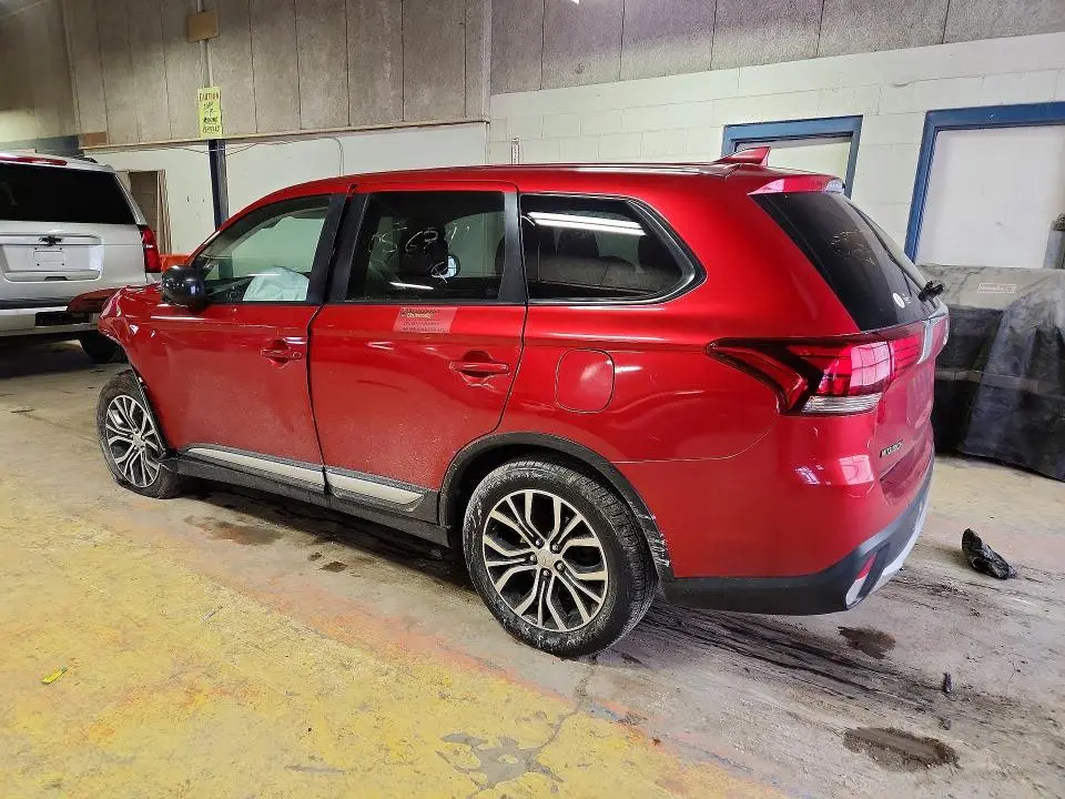 2018 MITSUBISHI OUTLANDER SE  
