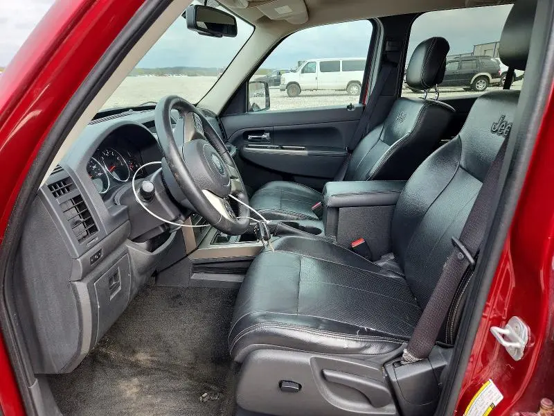 2012 JEEP LIBERTY JET  