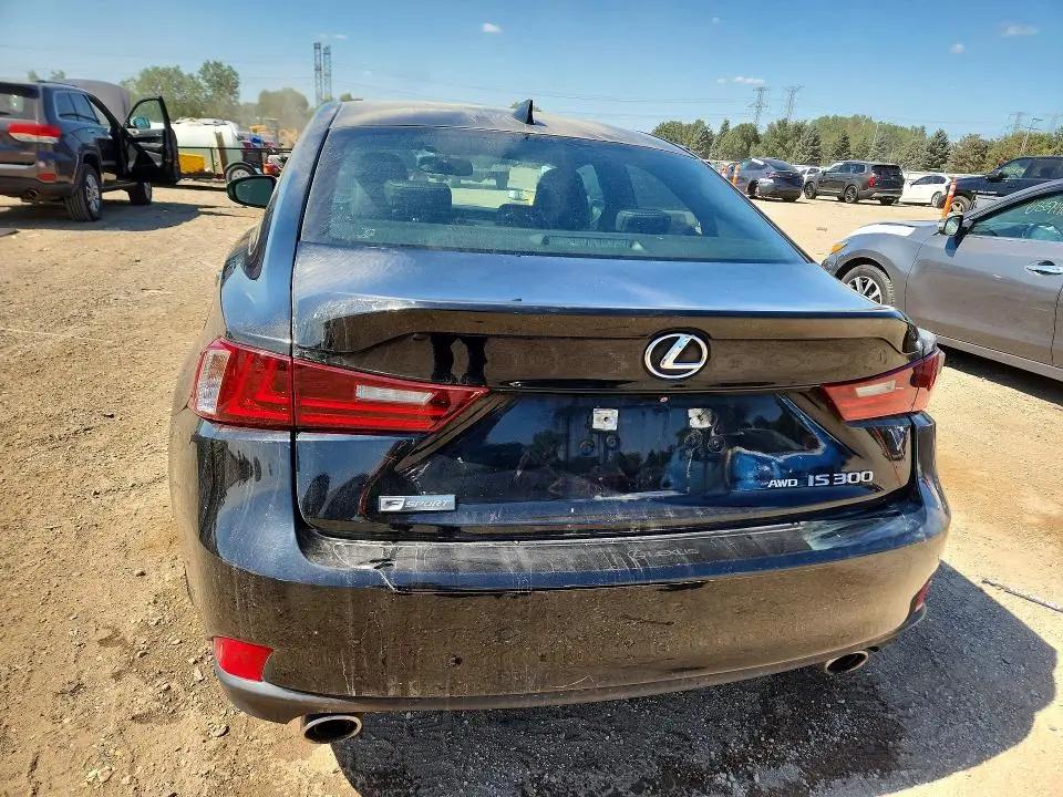 2016 LEXUS IS 300  