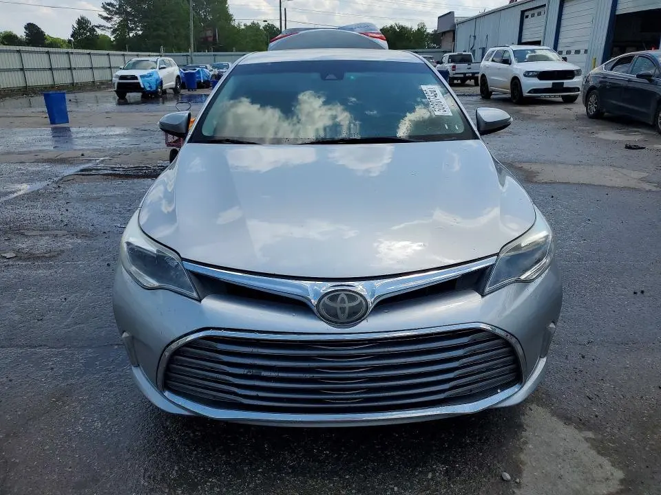 2017 TOYOTA AVALON XLE  