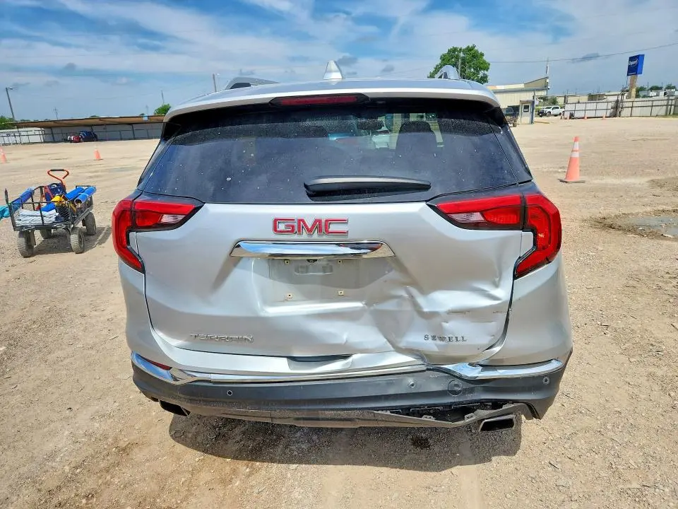 2019 GMC TERRAIN SLT  