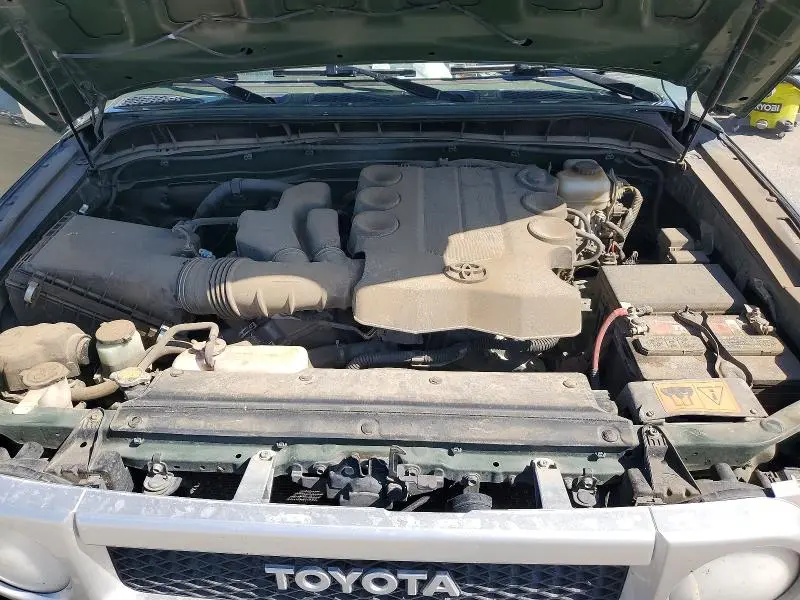 2014 TOYOTA FJ CRUISER BASE  