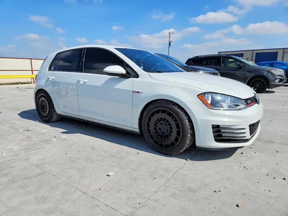 2017 VOLKSWAGEN GTI S  