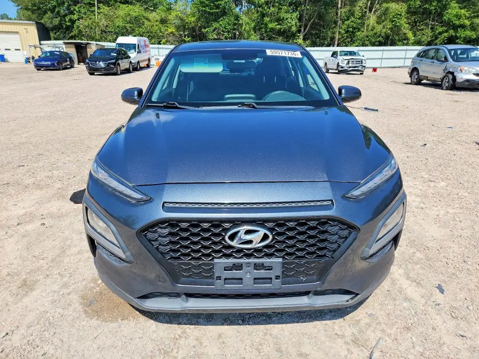2018 HYUNDAI KONA SE  