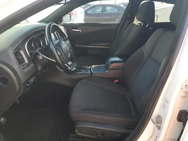 2016 DODGE CHARGER SXT  