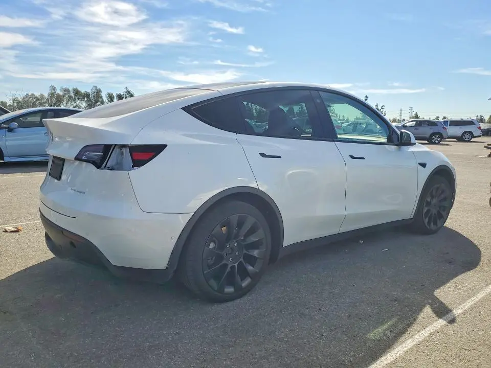2022 TESLA MODEL Y   