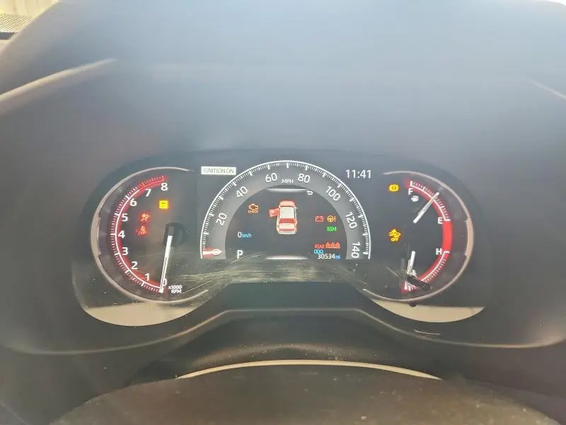 2025 TOYOTA RAV4 XLE  