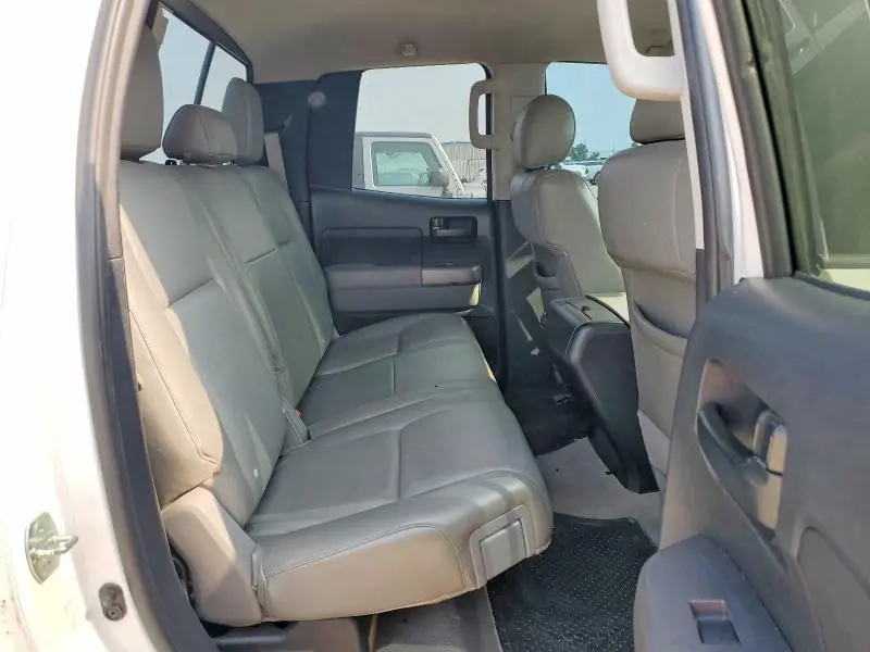 2011 TOYOTA TUNDRA DOUBLE CAB SR5  
