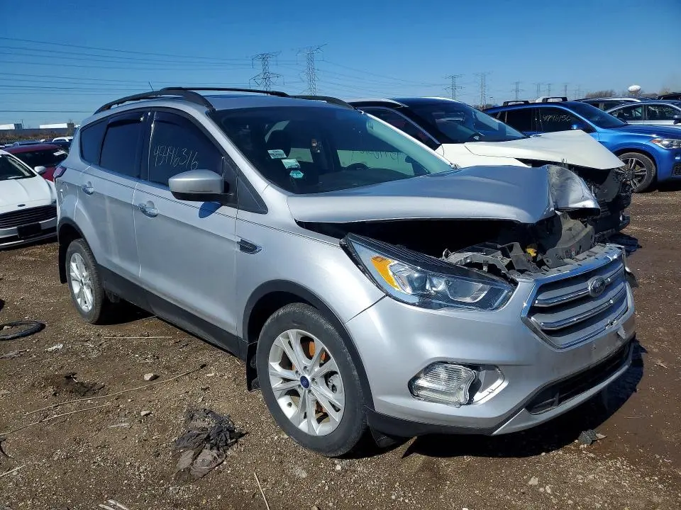 2018 FORD ESCAPE SEL  