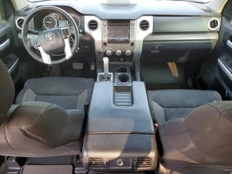 2016 TOYOTA TUNDRA SR5  