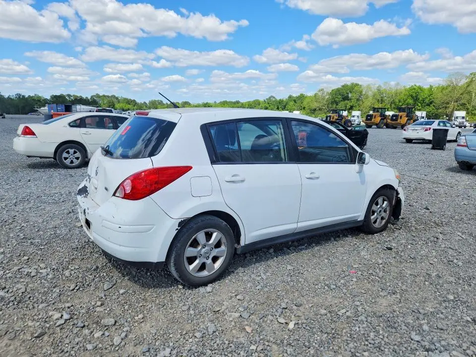 2012 NISSAN VERSA 1.8 S  