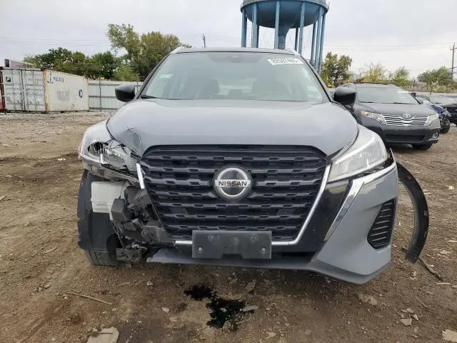 2021 NISSAN KICKS SV  